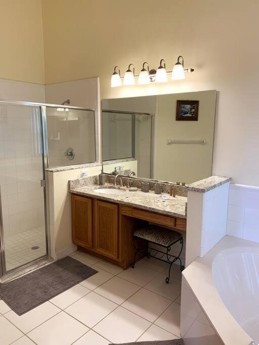 Minutes To Disney! Spacious Home W/ Private Pool, Themed Rooms! Orlando Zewnętrze zdjęcie