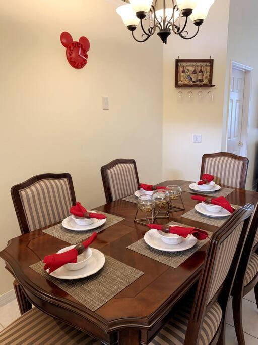 Minutes To Disney! Spacious Home W/ Private Pool, Themed Rooms! Orlando Zewnętrze zdjęcie